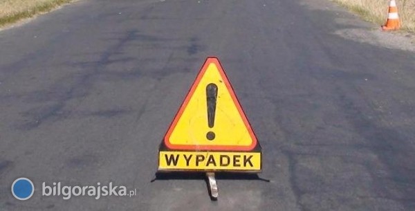 Zderzy�y si� trzy samochody